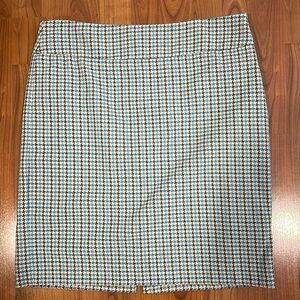 The Limited Pencil Skirt